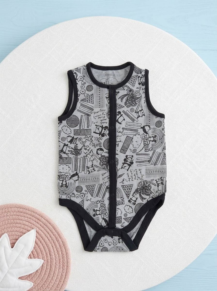 Sleeveless Black Full-Zip Baby Onesie with Cloud & Star Print
